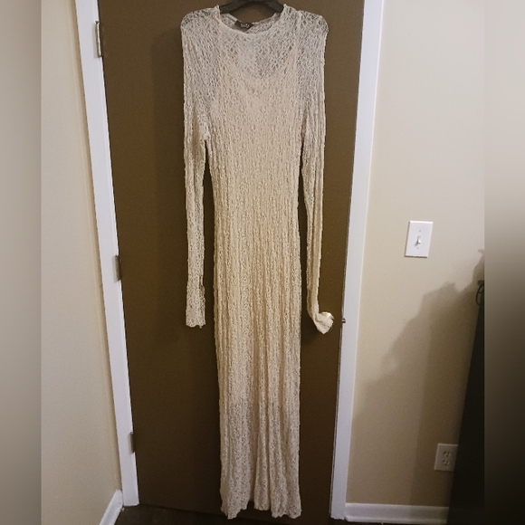 AKIRA Cream Lace Maxidress - Picture 4 of 5